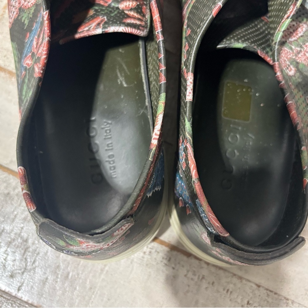 Men’s Gucci Shagreen Floral Sneakers- Size 9 - Picture 5 of 6